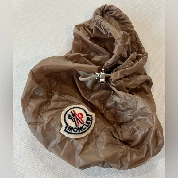 Moncler Women's LISSY Lightweight Puffer Size 2 - Picture 12 of 12